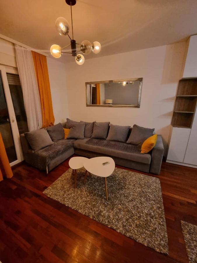 5 Star Apartment Podgorica Exterior foto